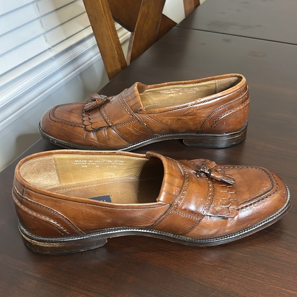 Vintage Bostonian Florentine Leather
Fringe Tasseled Moc Toe Loafers Italy - Picture 13 of 17